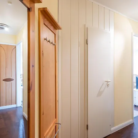 דירה 604, Seepark *